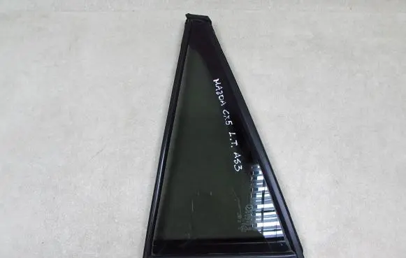 Mazda CX-5 Rear side window 43R005844 NSGM31Q8 DOT23GA