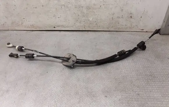 Ford Transit Gear shift cable linkage 6C1R75395K