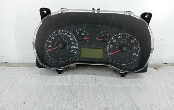 Speedometer (instrument cluster)