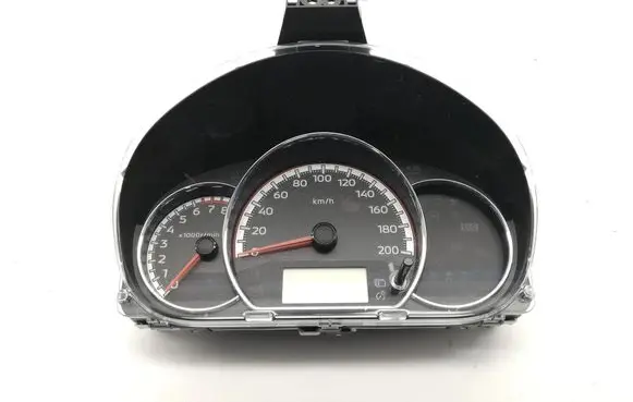 Mitsubishi Space Star Speedometer (instrument cluster) 8100C822