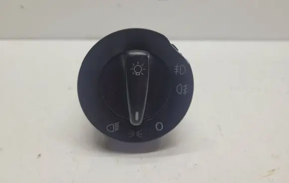 Volkswagen Caddy Light switch 1C0941531A