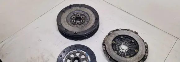 BMW 1 E81 E87 Clutch set kit 7567842