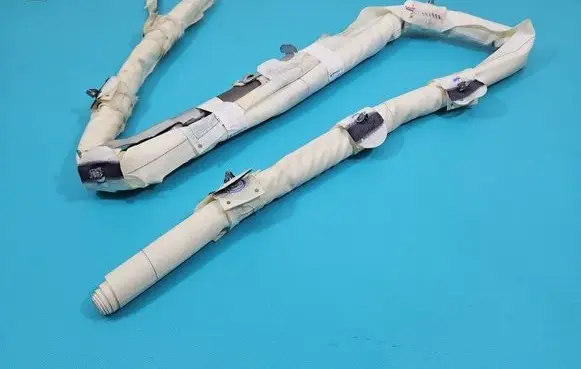 Roof airbag