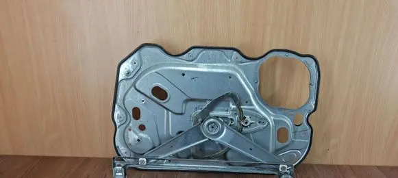 Ford Focus C-MAX Front window lifting mechanism without motor 3M51R23201BD