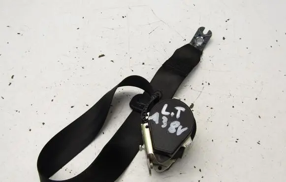 Audi A3 S3 8V Rear seatbelt 620093800