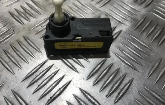 Ford Fiesta Headlight level adjustment motor 0307853301 767