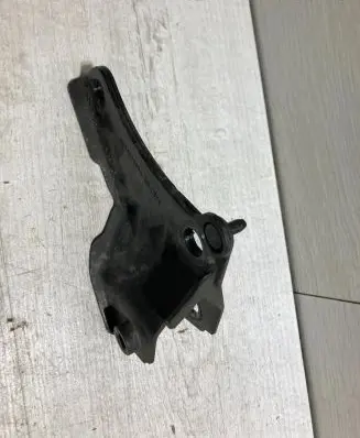 Opel Crossland X Gearbox mounting bracket 9653634080 093618