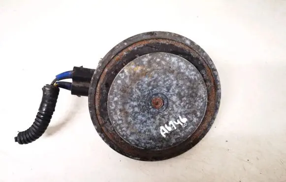 Volvo S40, V40 Horn signal e10020011