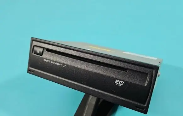 Audi A4 S4 B8 8K Radio/CD/DVD/GPS head unit 4E0919887M IMPRK1585249