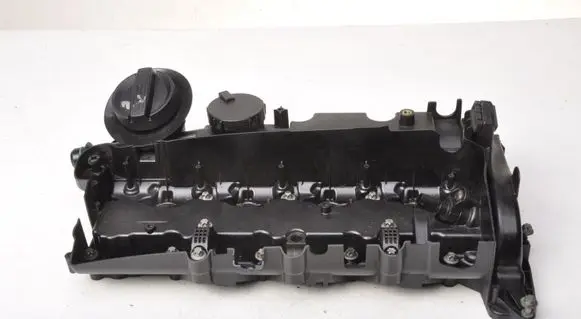 BMW 1 E81 E87 Rocker cam cover 7797613