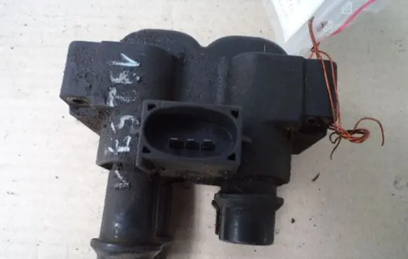 Ford Escort High voltage ignition coil