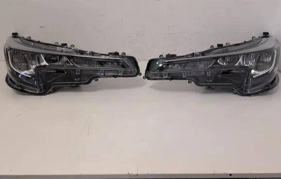 Toyota Corolla E210 E21 Headlights/headlamps set 8111002S60 90119224 8115002S60