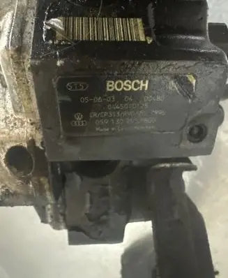 Audi A6 S6 C6 4F Fuel injection high pressure pump