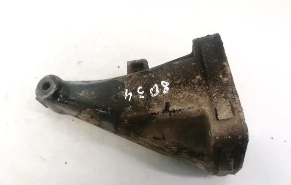 Mercedes-Benz Vito Viano W639 Engine mounting bracket A6462230204
