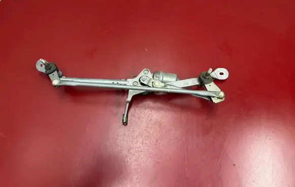 BMW X3 G01 Front wiper linkage 7399004