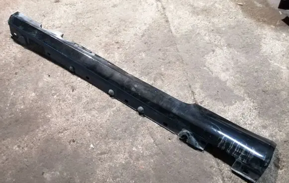 Mercedes-Benz E C207 W207 Sill A2076901140