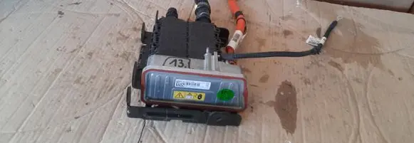 Peugeot 208 II Heater blower motor/fan resistor 9821712680