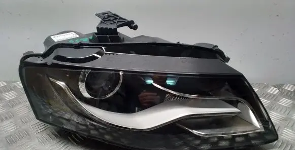 Audi A4 S4 B8 8K Headlight/headlamp 8K0941004G 0301240282 LE07A6164