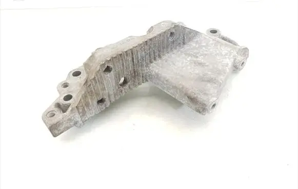Renault Master III Engine mounting bracket 112310605R