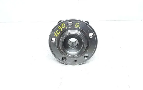 Volvo XC90 Rear wheel hub 