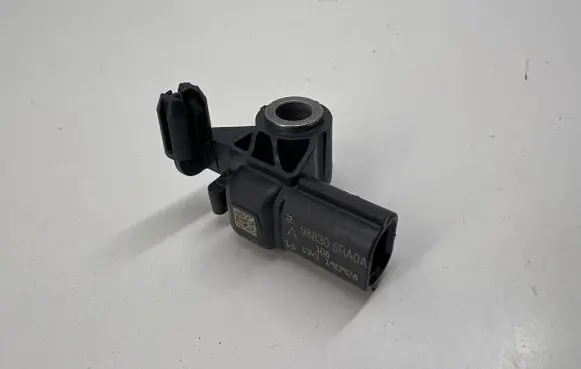 Nissan Navara D23 Airbag deployment crash/impact sensor 988305RA0A