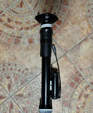 Mercedes-Benz R W251 Air suspension rear shock absorber 2513201931 2513203131 2513203031