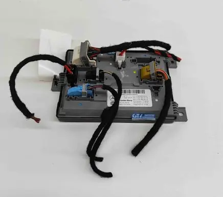Mercedes-Benz EQC Central body control module A2059014718 A1679026013