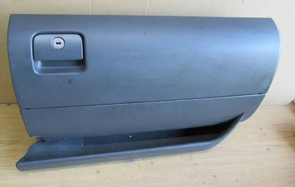 Audi A3 S3 8L Glove box 8L1857095