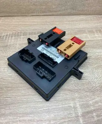 Audi A6 S6 C6 4F Comfort/convenience module 4F0907279 4F0910279K WithFuse
