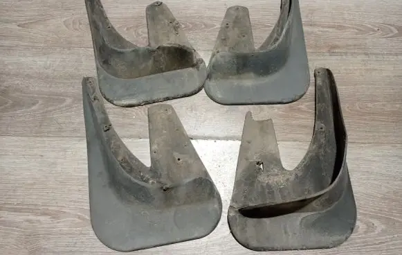 Volvo S60 Mudguards set 