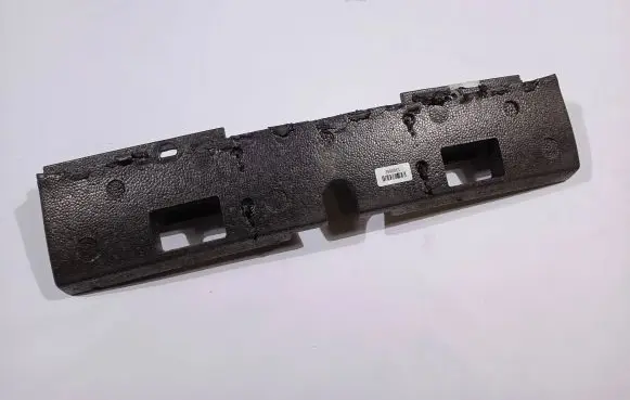 Front bumper foam support bar