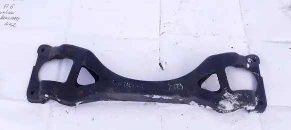 Volkswagen Touareg I Rear subframe 