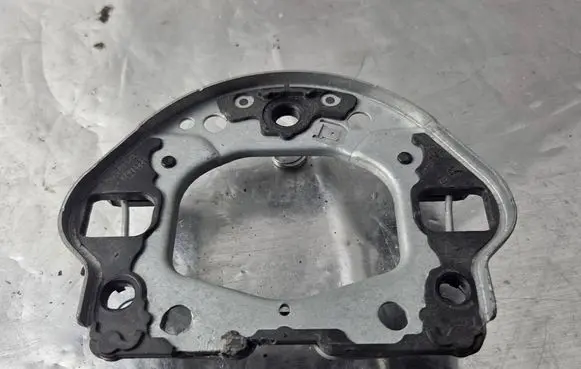 Mercedes-Benz Vito Viano W447 Steering wheel trim 6229769