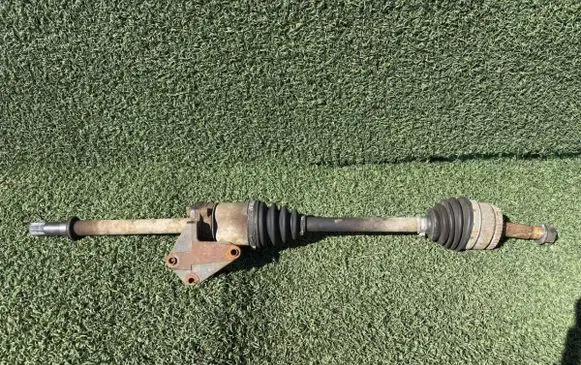 Nissan Almera Tino Front driveshaft