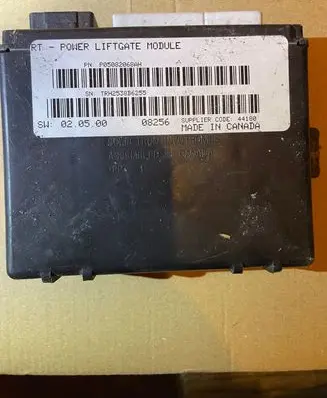 Chrysler Grand Voyager V Tailgate/trunk control unit/module P05082068AH TRH2538B6255 08256