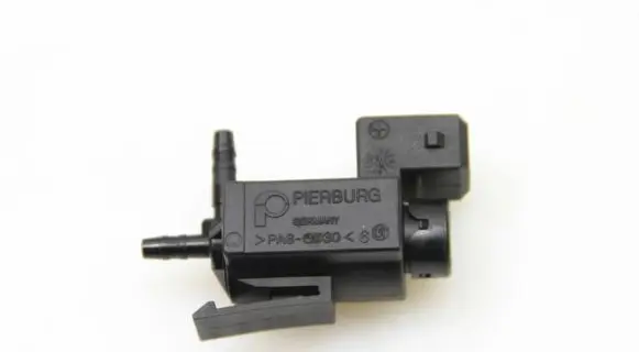 BMW 5 F10 F11 Turbo solenoid valve 7810831