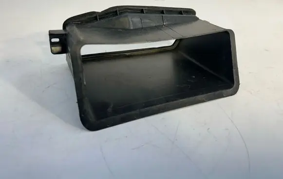Chevrolet Captiva Cabin air duct channel 95191648