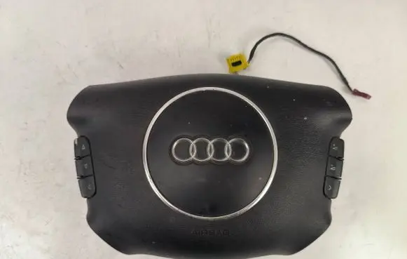 Steering wheel airbag