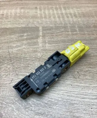 Audi A8 S8 D3 4E Airbag deployment crash/impact sensor 4B0959643D 020429 WithPlug