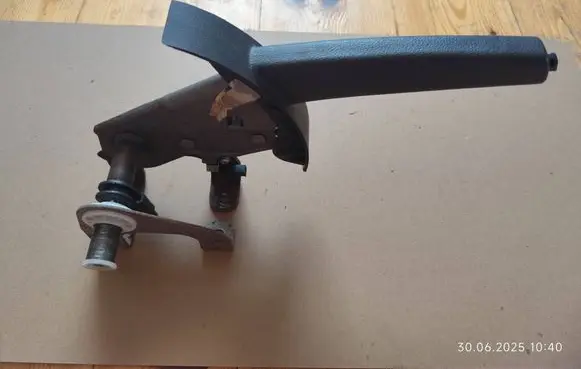 KIA Ceed Handbrake/parking brake lever assembly 