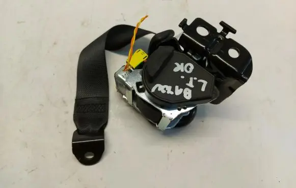 Hyundai Bayon Rear seatbelt