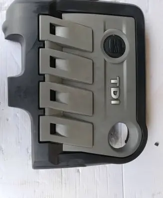 Engine cover (trim)
