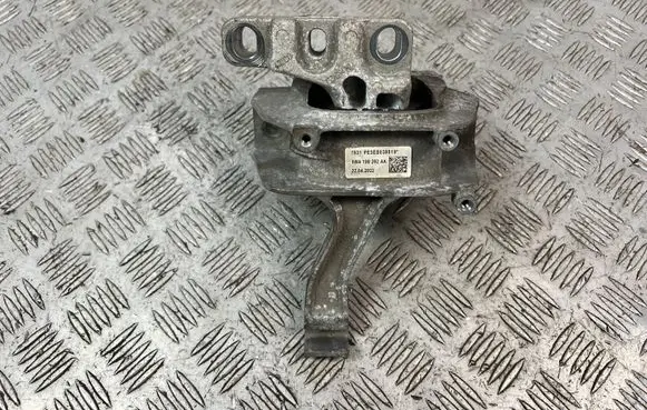 Volkswagen Golf VIII Engine mount bracket 5WA199262AA