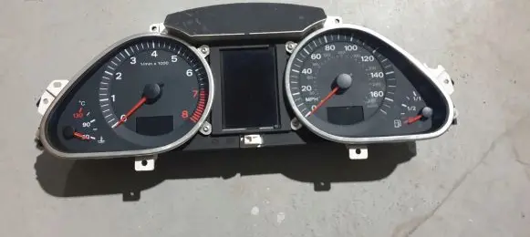 Audi A6 S6 C6 4F Speedometer (instrument cluster) 4F0920950K