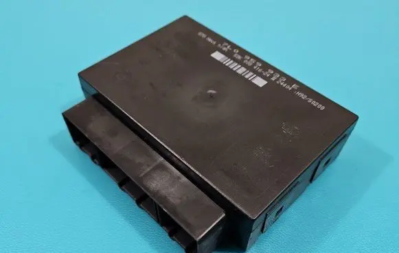Volkswagen Touareg I Central body control module 7L0959933E IMPRK1428544