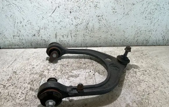 Dodge Challenger Front upper control arm/wishbone 