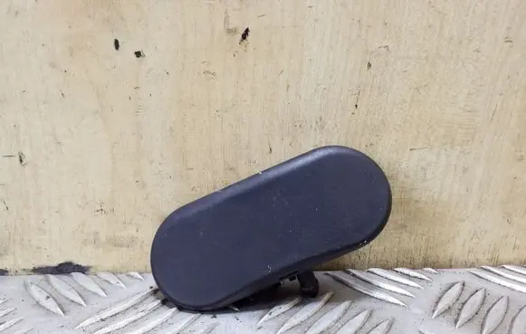 Windshield washer spray nozzle