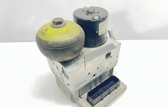 Mercedes-Benz E W211 ABS Pump 0265250088 A0054317212