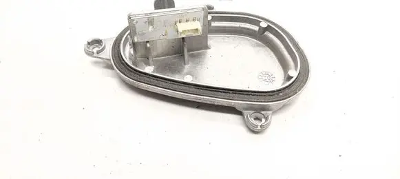 BMW X1 F48 F49 LED ballast control module 9015608
