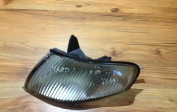 Mazda 323 Front indicator light 41854949l 418-54949l